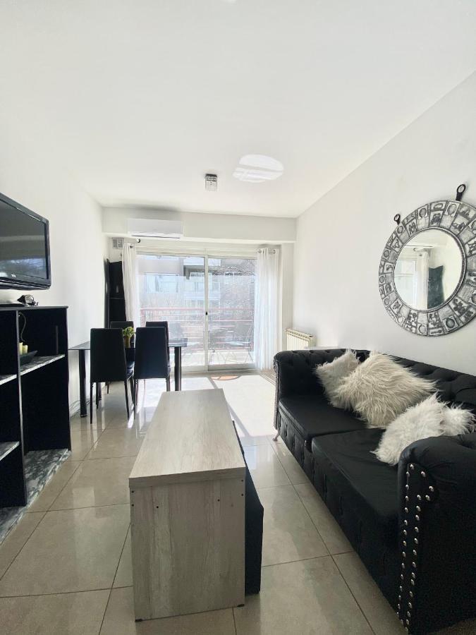 דירות בואנוס איירס Hermoso Departamento Tres Ambientes En Belgrano מראה חיצוני תמונה